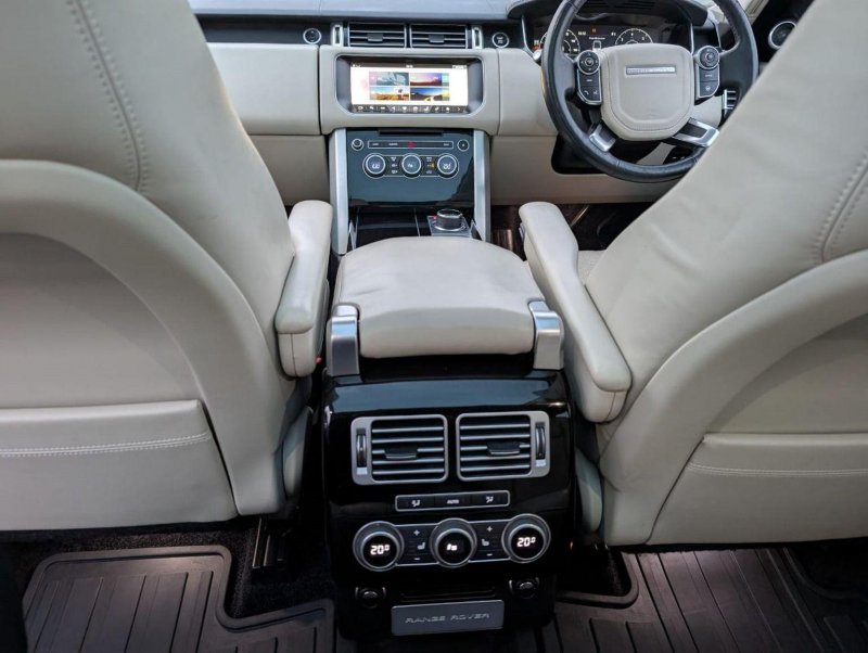 LAND ROVER RANGE ROVER