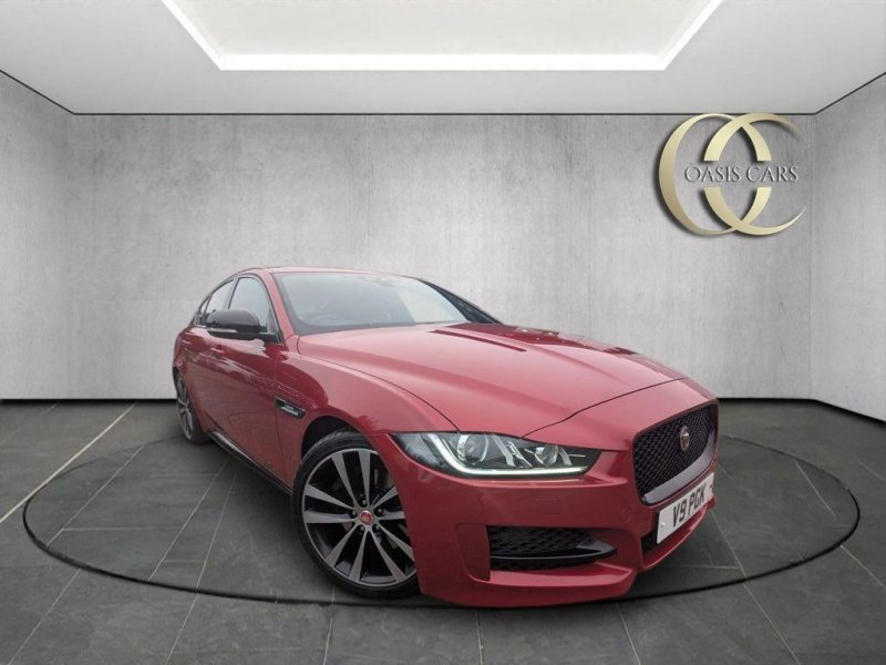 JAGUAR XE