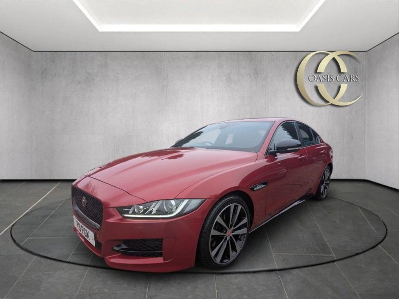 JAGUAR XE