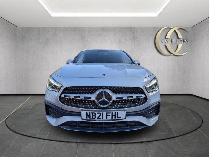 MERCEDES-BENZ GLA CLASS