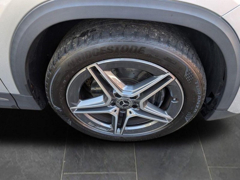 MERCEDES-BENZ GLA CLASS