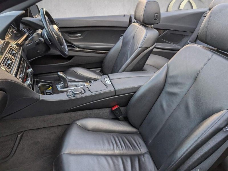 BMW 6 SERIES