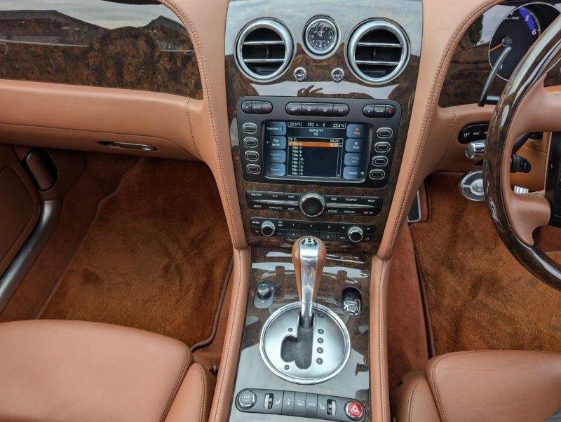 BENTLEY CONTINENTAL