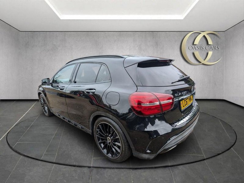 MERCEDES-BENZ GLA CLASS