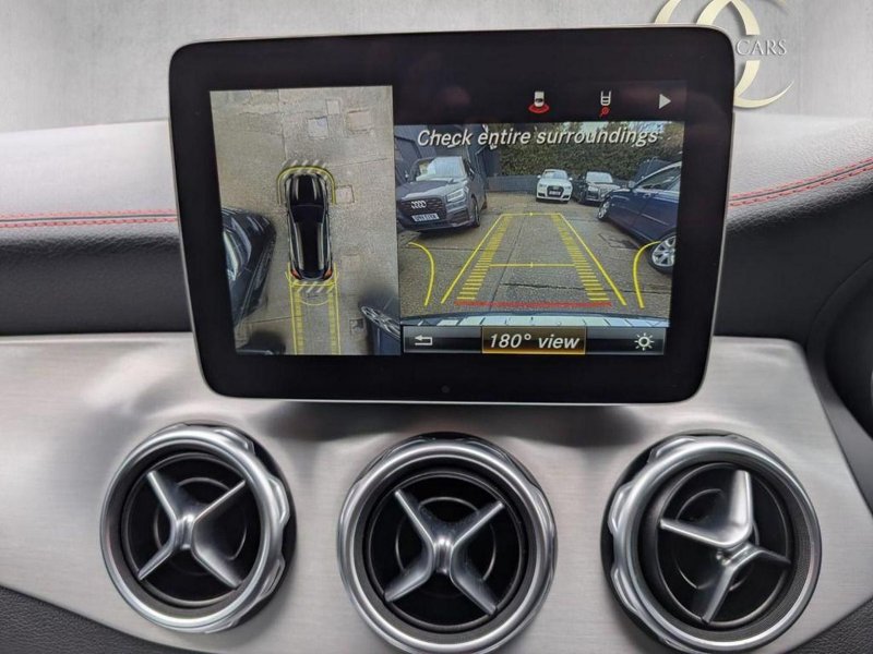 MERCEDES-BENZ GLA CLASS