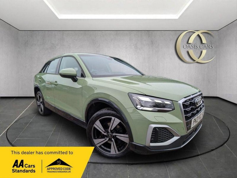 AUDI Q2