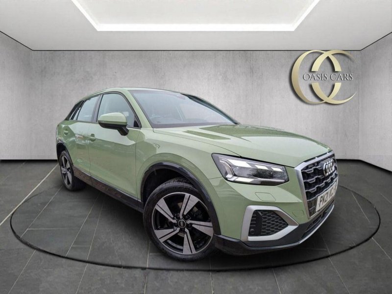 AUDI Q2