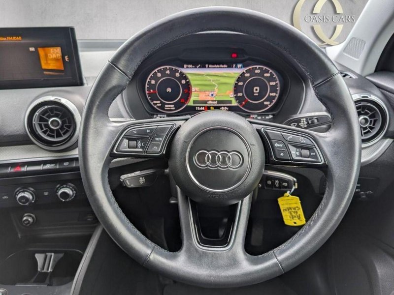 AUDI Q2