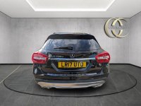 MERCEDES-BENZ GLA CLASS
