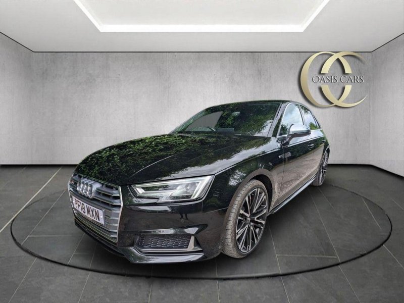 AUDI S4