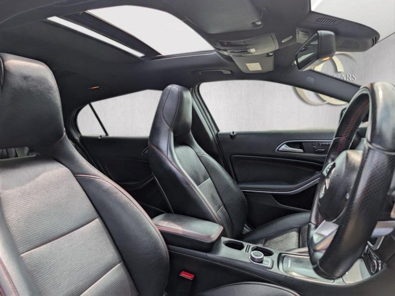 MERCEDES-BENZ GLA CLASS