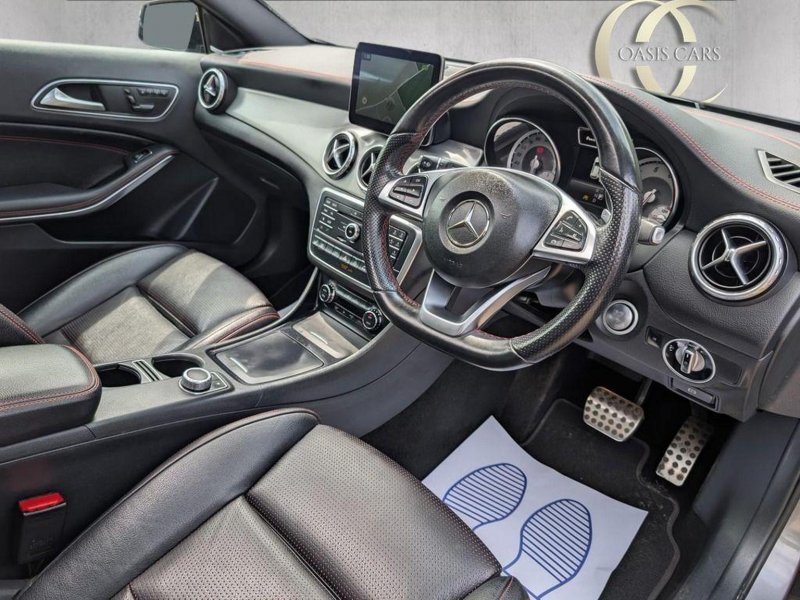 MERCEDES-BENZ GLA CLASS