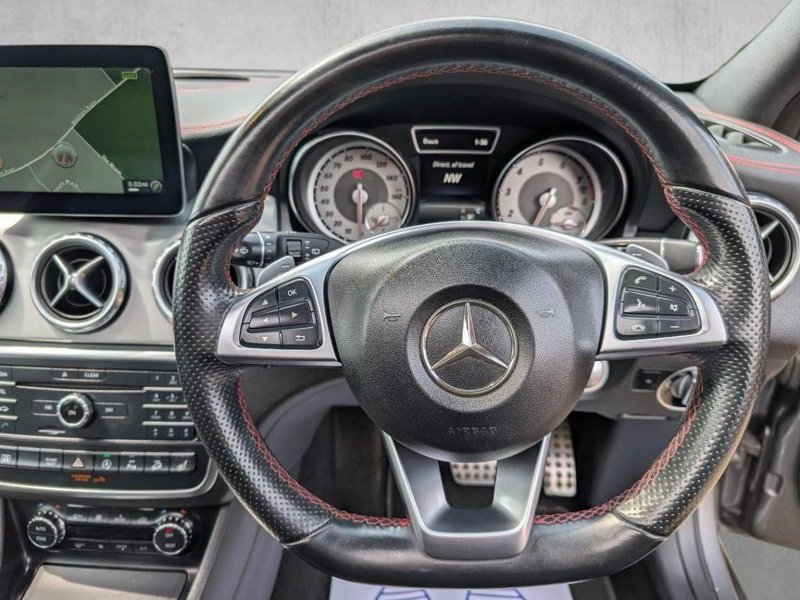 MERCEDES-BENZ GLA CLASS